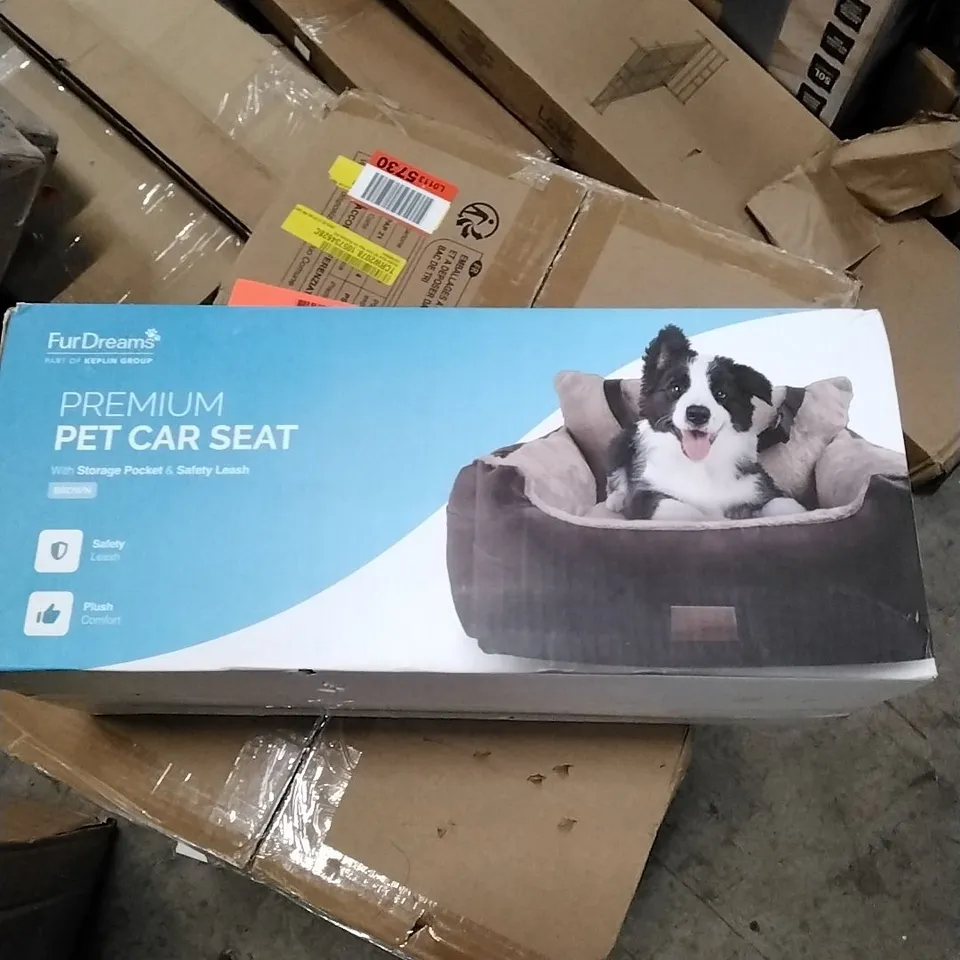 BOXED FURDREAMS PREMIUM PET CAR SEAT WITH STORAGE & SAFETY LEASH 