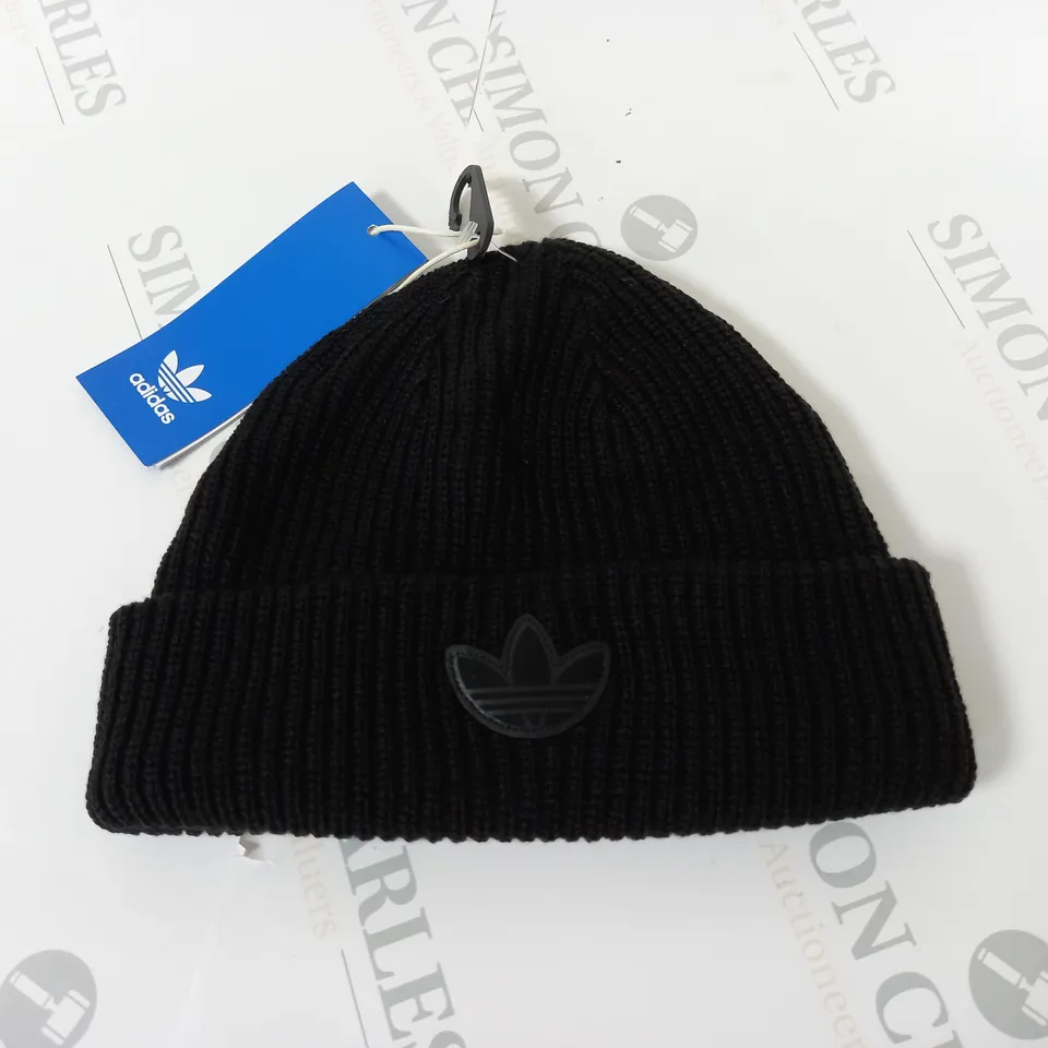 ADIDAS BLACK BEANIE - OSFM