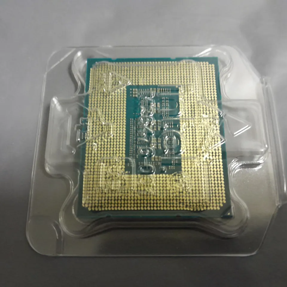 UNBOXED INTEL CORE I7-13700K SRMB8 X330M353 PROCESSOR