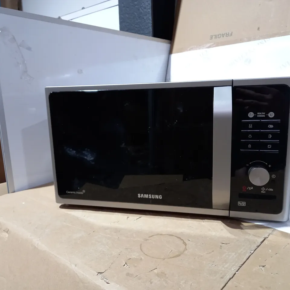 SAMSUNG SOLO MICROWAVE MS23F301TAS RRP £149.99