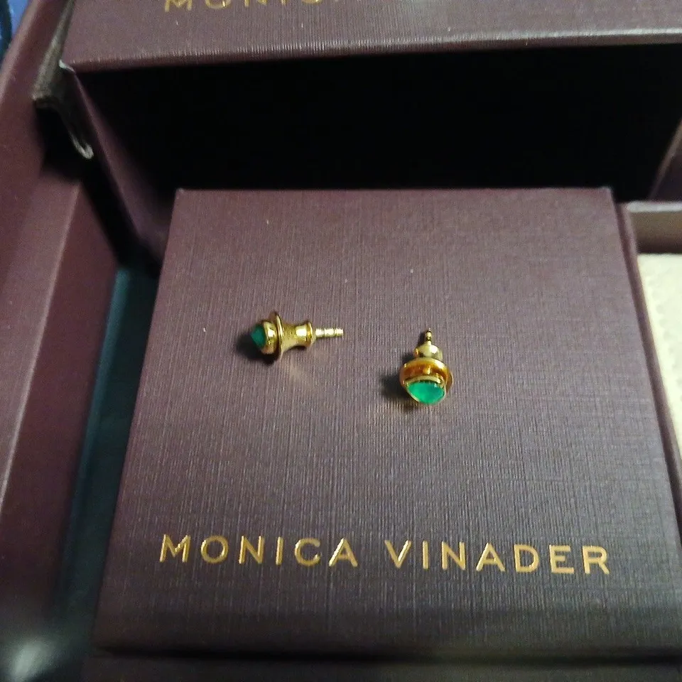 LOT OF 5 ASSORTED BOXED MONICA VINADER JEWELLERY ITEMS
