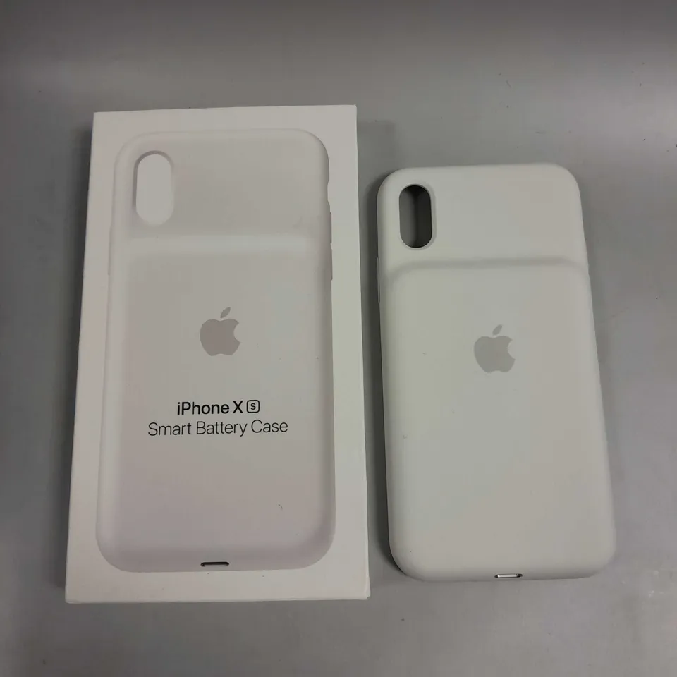 BOXED APPLE IPHONE XS SMART BATTERY CASE IN WHITE 