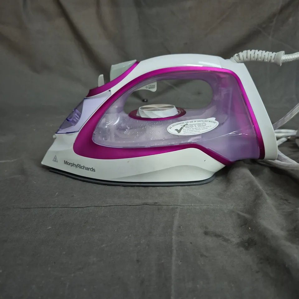 MORPHY RICHARDS STEAM IRON – PURPLE & WHITE, TRANSPARENT WATER TANK