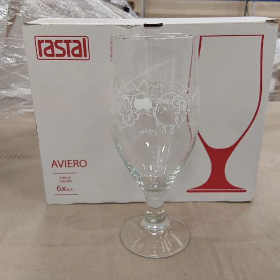 PALLET OF BRAND NEW BIER CO 0.3L BEER GOBLETS // APPROXIMATELY 152 BOXES OF 6X GLASSES