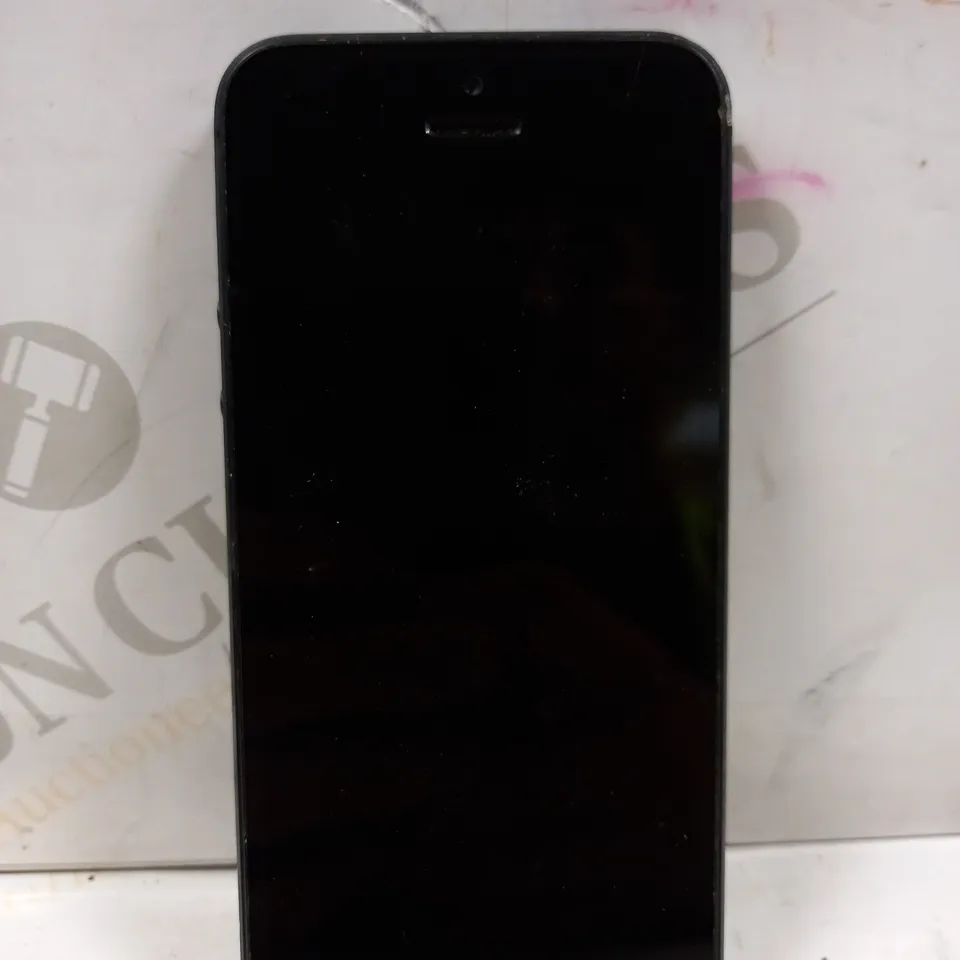 APPLE IPHONE 5 (A1429) SMARTPHONE 