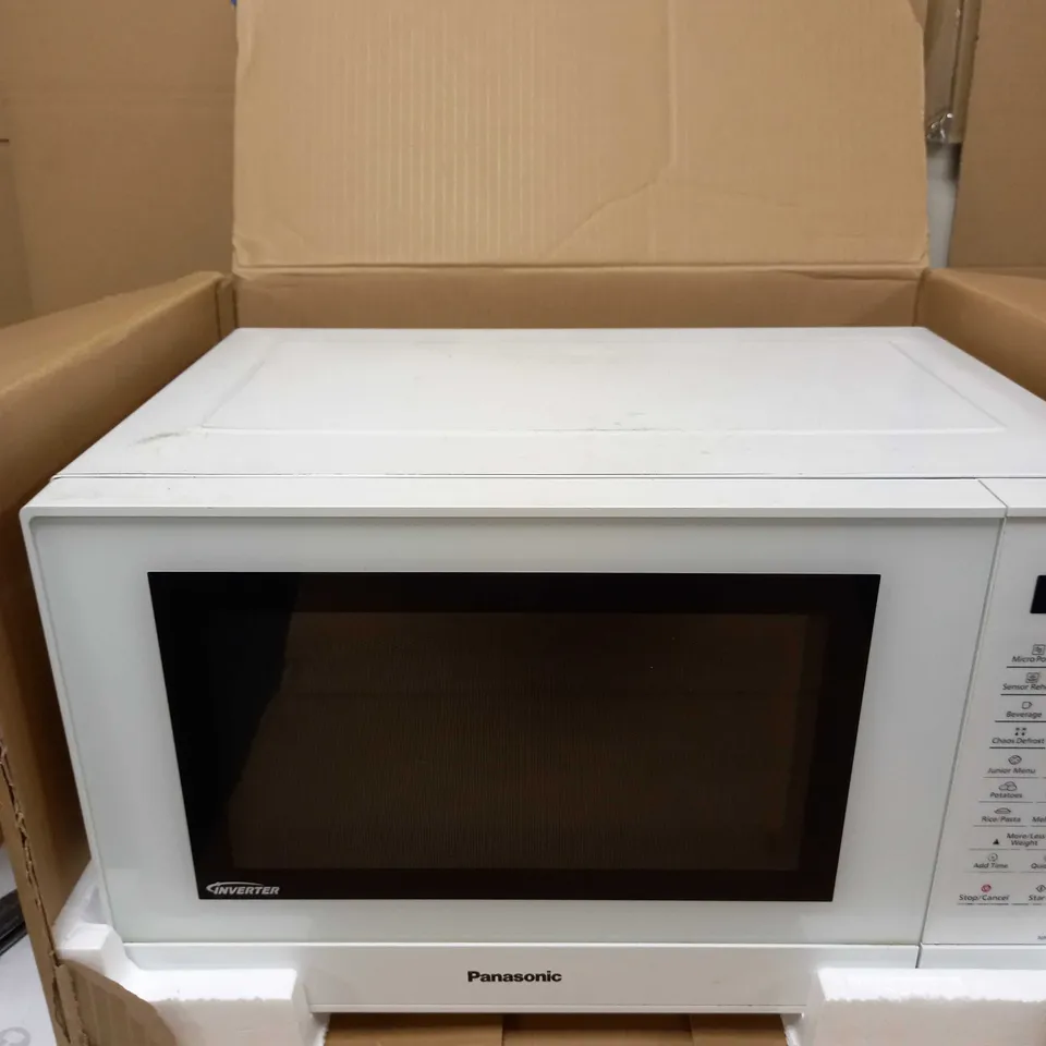 PANASONIC NN-ST45KWBPQ SOLO MICROWAVE OVEN