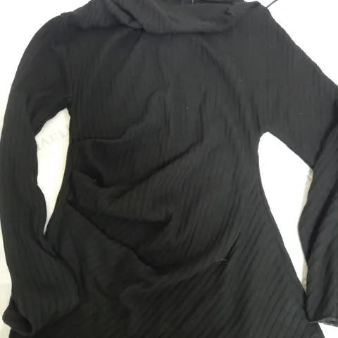 ZARA STRECH BLACK LONG SLEEVE TOP - EUR SMALL