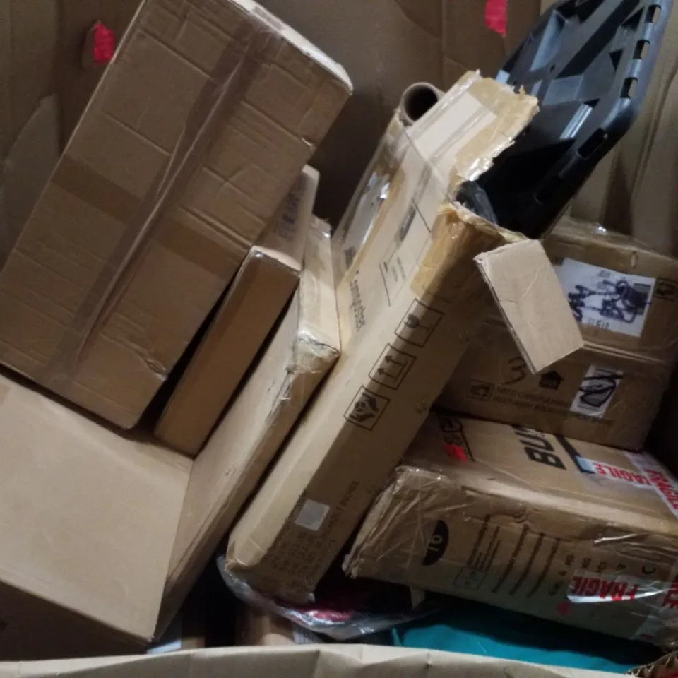 PALLET CONTAINING ASSORTED PRODUCTS INCLUDING LED CEILING FAN LIGHT, 30L DEHUMIDIFIER, INSECT KILLER, TENNIS RACKET & MOTORCYCLE TENT 