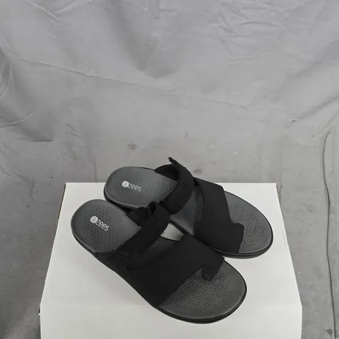 BZEES BLACK SANDALS WITH VELCRO STRAPS – SANDAL FOOTWEAR UK 5