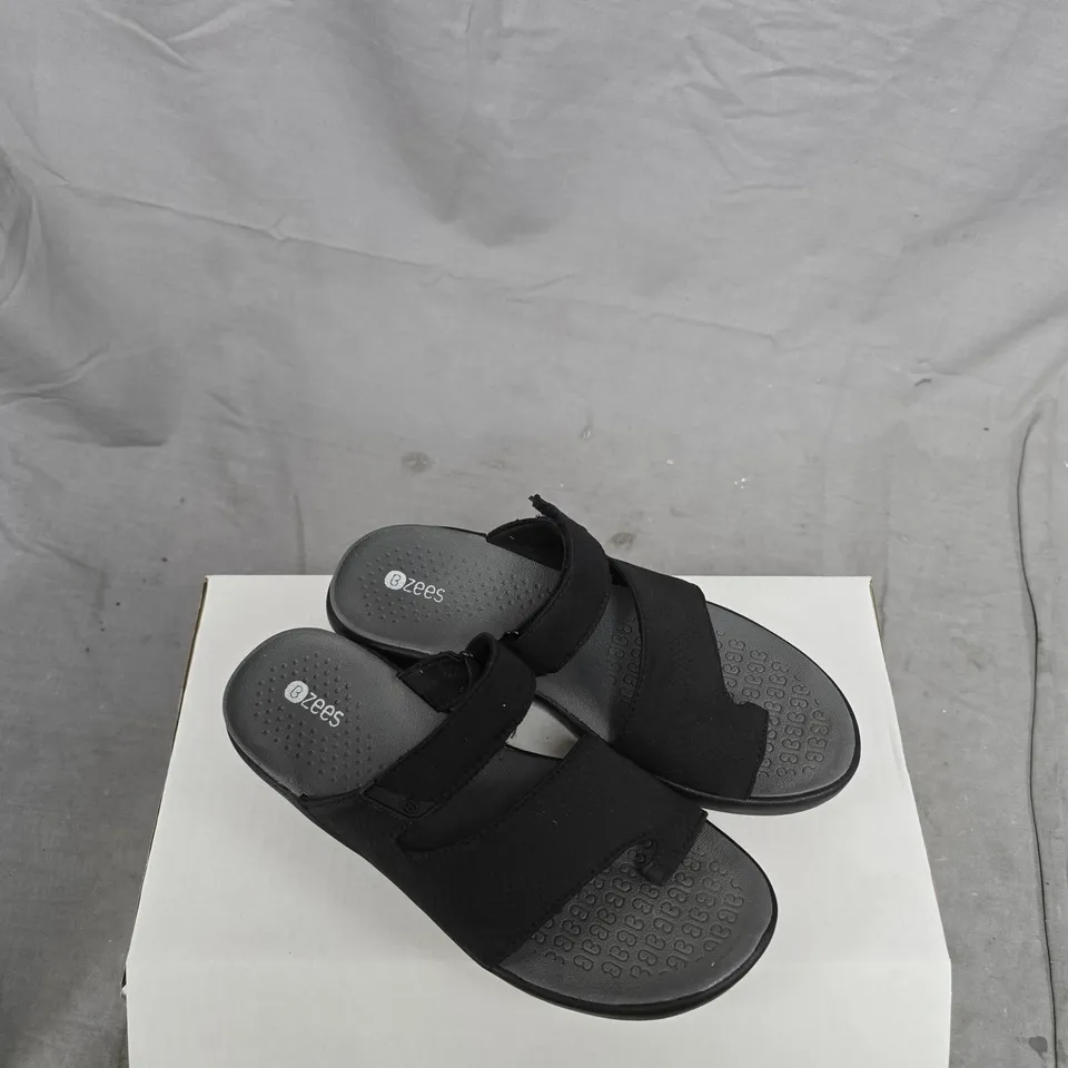 BZEES BLACK SANDALS WITH VELCRO STRAPS – SANDAL FOOTWEAR UK 5