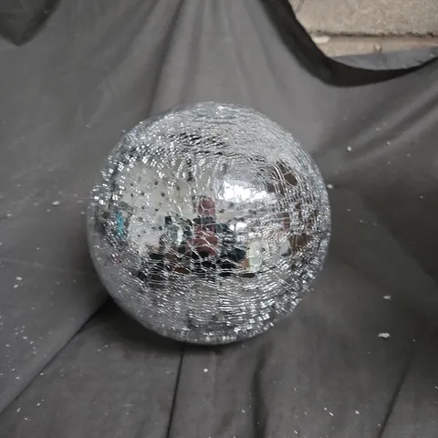 20CM BATTERY OPERATED LIT CRACKLE EFFECT BALL 