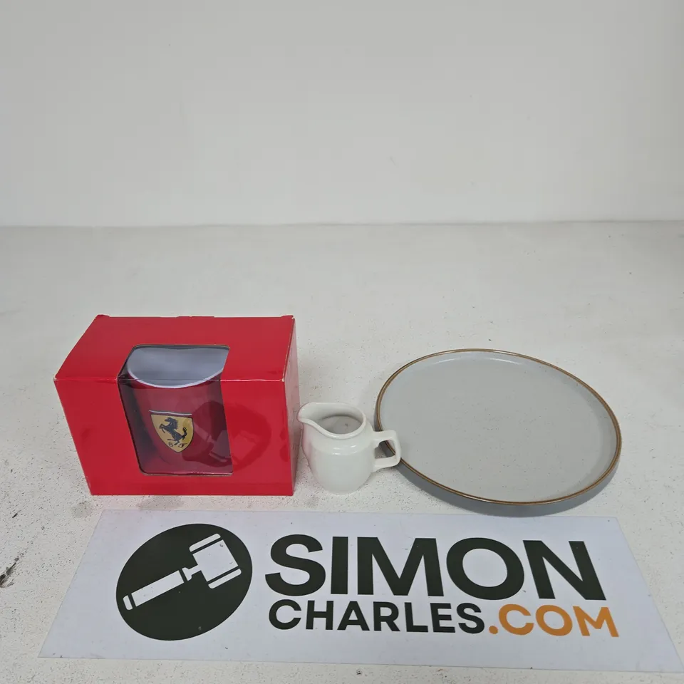 LOT OF APPROXIMATELY 20 ASSORTED POTTERY ITEMS TO INCLUDE A FERRARI MUG, SMALL JUGS AND PLATES/SIDE PLATES