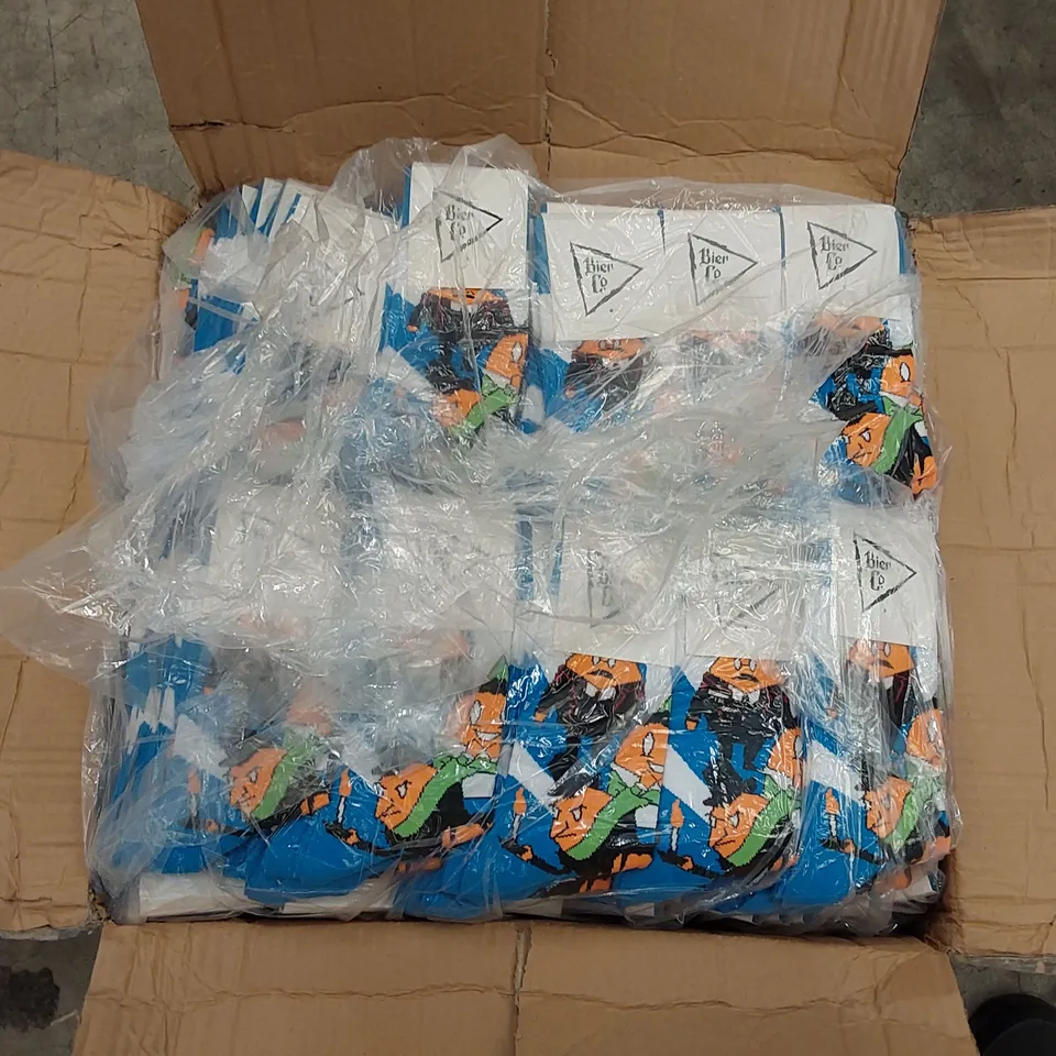 BOX OF APPROXIMATELY 360 PAIRS OF BRAND NEW BIER CO SOCKS (1 BOX)