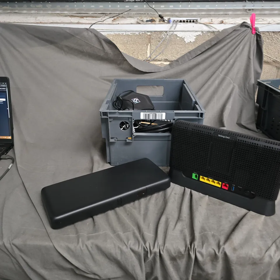 X 3 UNBRANDED 4-PORT HOME NETWORKING ROUTER WITH POWER ADAPTER & CABLES.