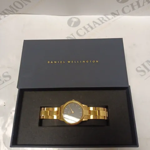 DANIEL WELLINGTON GOLDEN WATCH BOXED