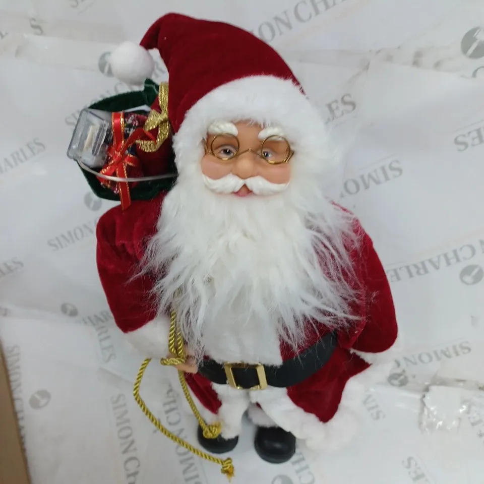 FESTIVE PRE LIT SANTA TRADITIONAL 43CM