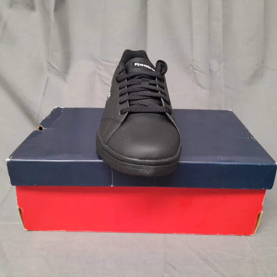 BOXED PAIR OF REEBOK ROYAL COMPLETE SHOES IN BLACK UK SIZE 7.5