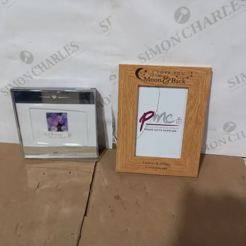 LOT OF 2 ASSORTED PERSONALISED PICTURE FRAMES