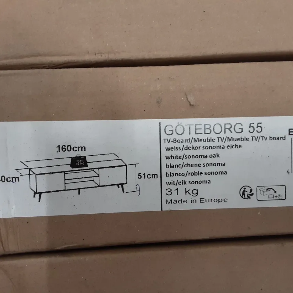 BOXED DESIGNER GÖTEBORG 55 TV UNIT CABINET IN WHITE/SONOMA OAK  - B:160 CM - H:51 CM - T:40 CM