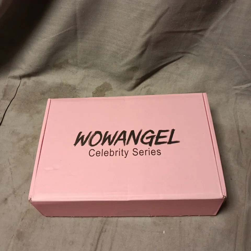 WOWANGEL CELEBRITY SERIES HUMAN HAIR WIG, WITH ACCESSORIES. BOXED