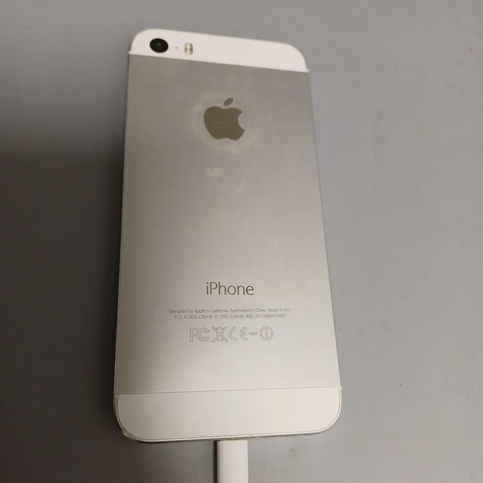 APPLE IPHONE 5 