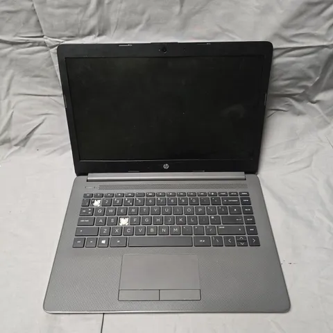 HP 240 G7 LAPTOP 