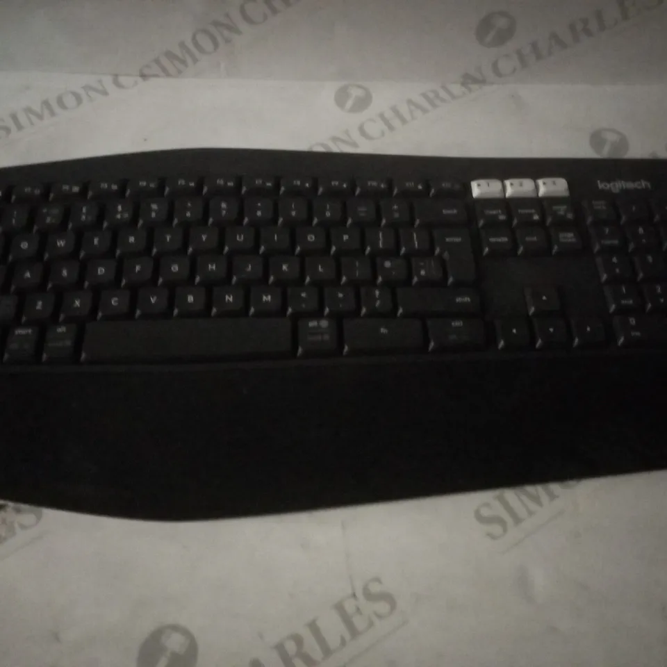 LOGITECH MK850 MULTI-DEVICE WIRELESS KEYBOARD, QWERTY UK LAYOUT
