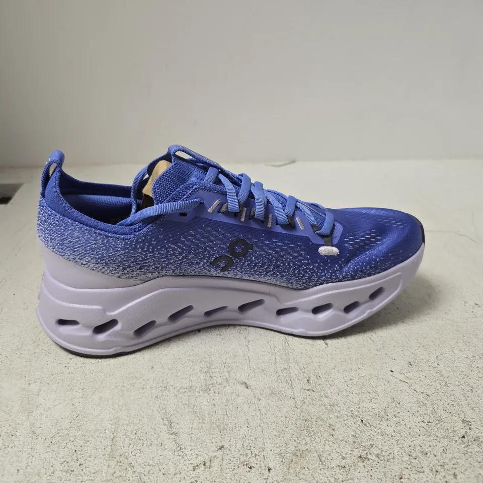 UNBOXED ON CLOUD CLOUD SURFER MAX TRAINERS IN PURPLE - UK 8.5