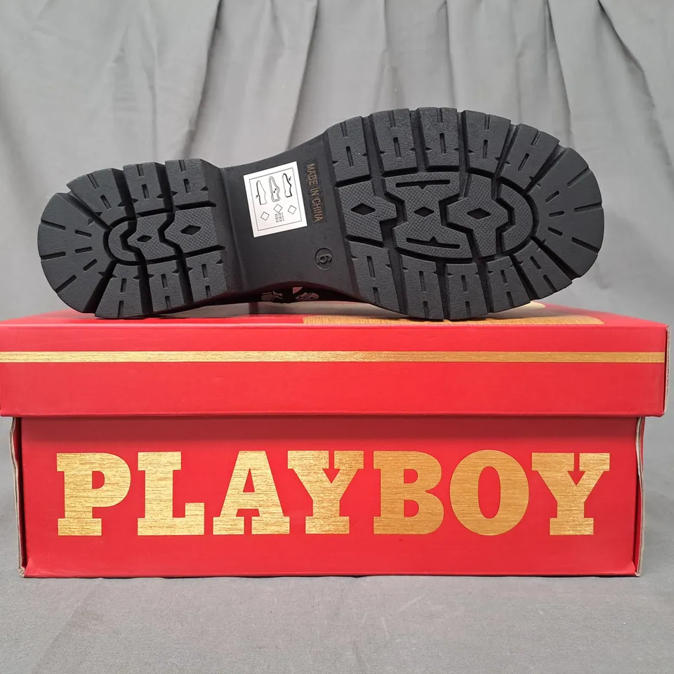BOXED PAIR OF KOI PLAYBOY REPRISE WHITE SWITCH BOOTS UK SIZE 6