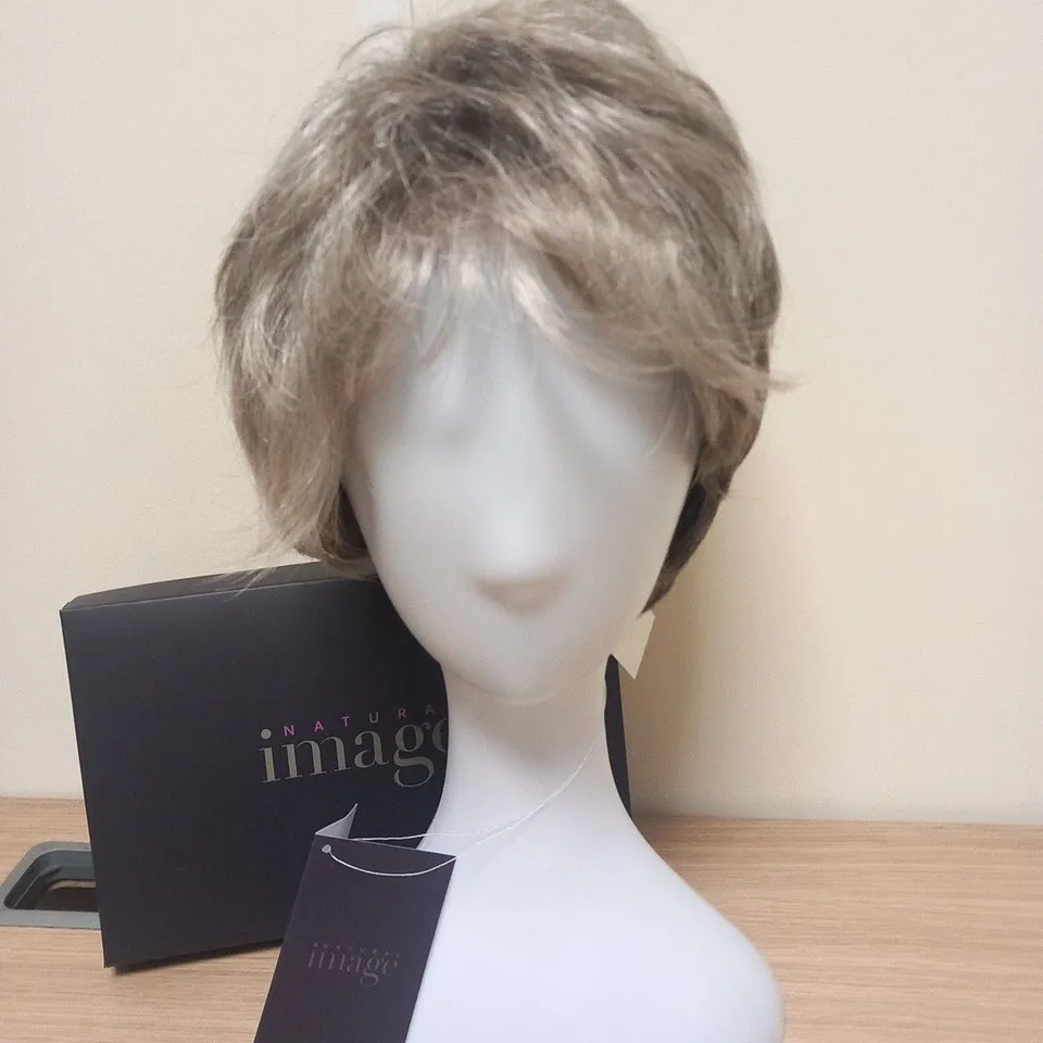 BOXED NATURAL IMAGE ICONIC ONYX GLOW WIG