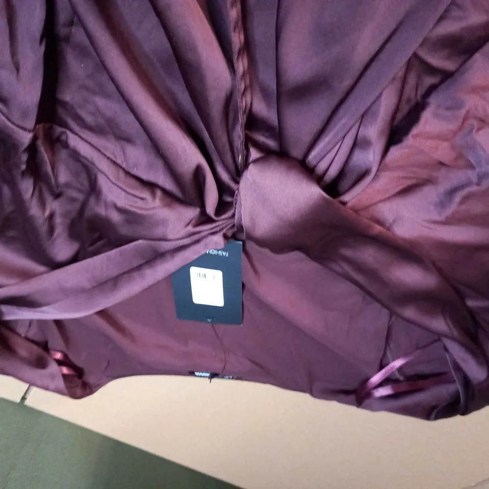 FASHION NOVA BROWN TAINTED LLOVE SATIN MINI DRESS - XL