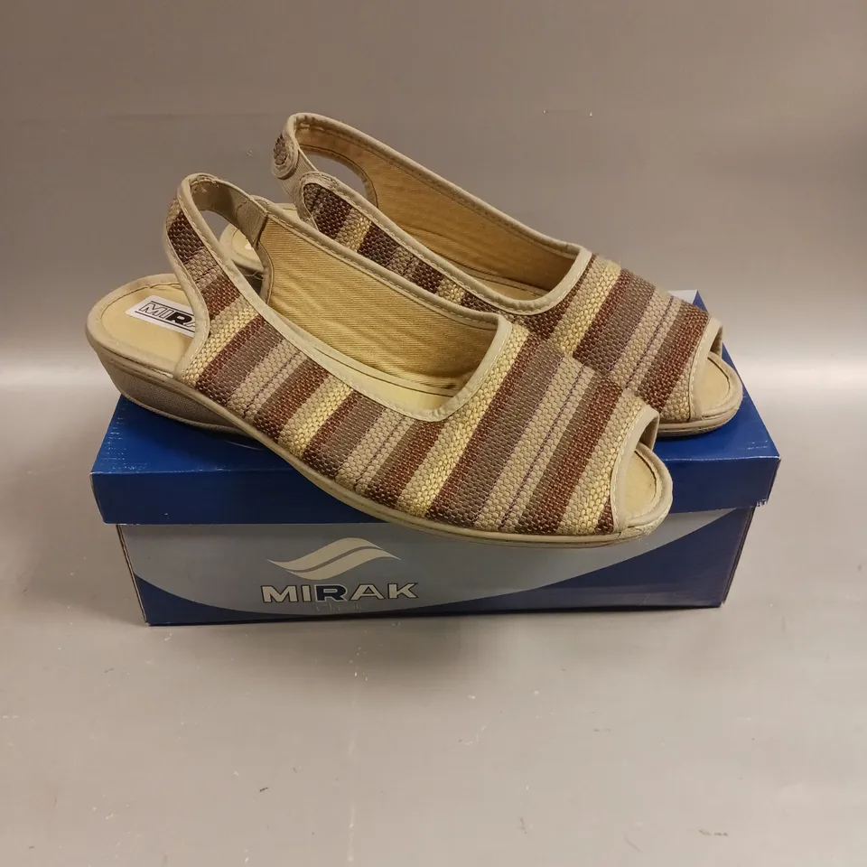 BOXED PAIR OF MIRAK CLASSIC CARLA OPEN TOE SHOES IN BROWN - 8