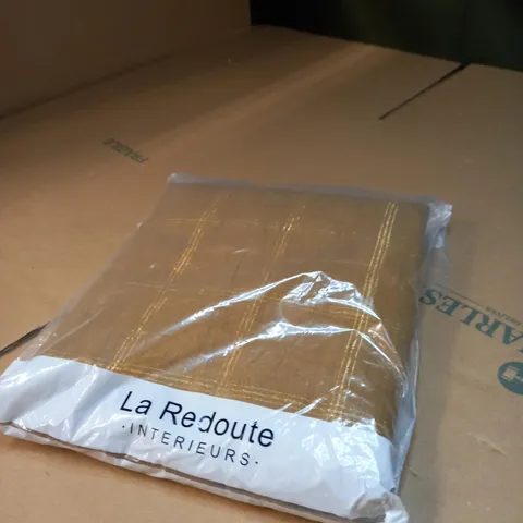 LA REDOUTE TABLE COVER