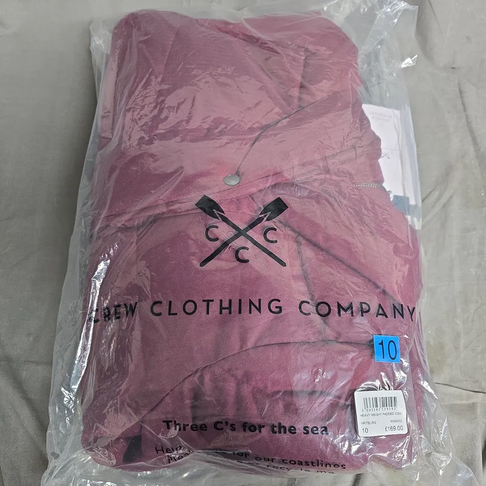 BAGGED CREW CLOTHING COMPANY HEAVYWEIGHT PADDED COAT IN BURGUNDY - SIZE 10
