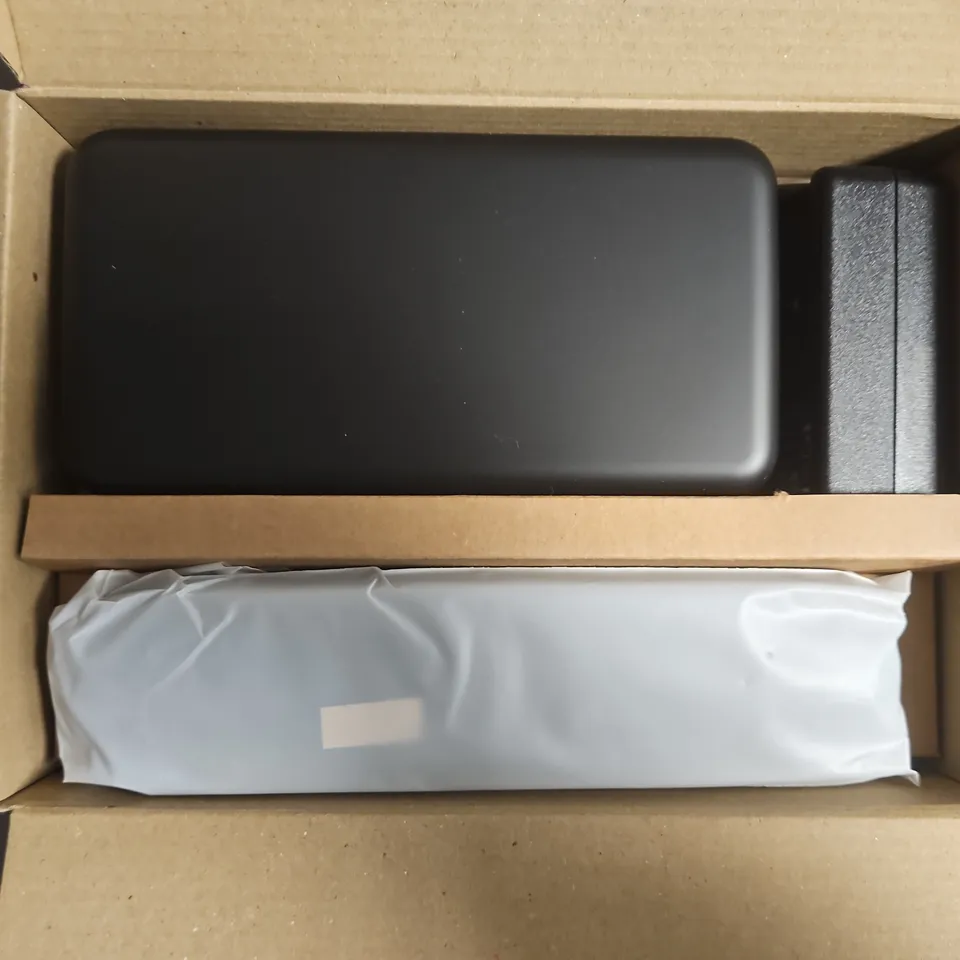 BOXED EE TV BOX MINI 