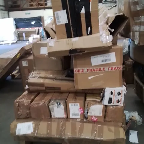 PALLET OF ASSORTED HOUSEHOLD GOODS AND PRODUCTS TO INCLUDE;TUBE TENTS,EGG TIMER,STORAGE BOX