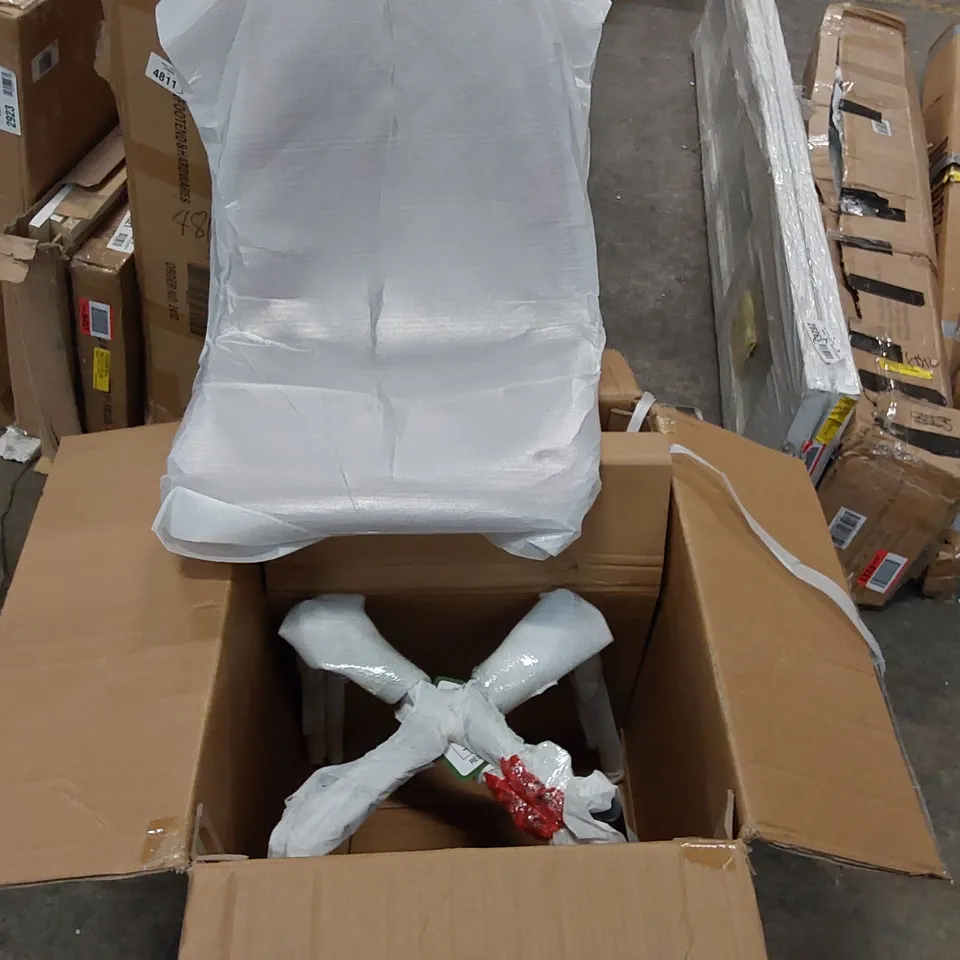 BOXED SET OF 2 WELLERSBURG UPHOLSTERED VELVET DINING CHAIRS IN ROSE WITH BLACK METAL LEGS (1 BOX)