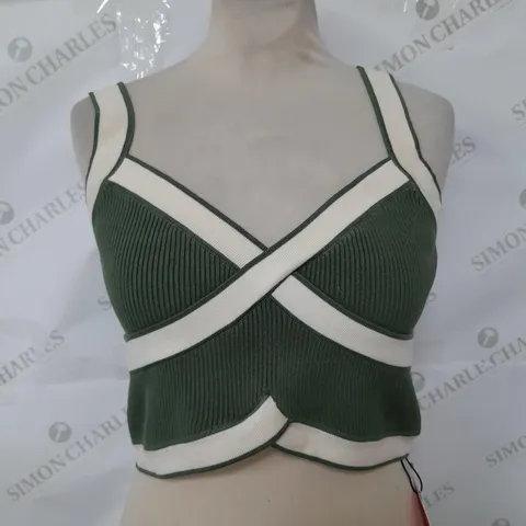 CIDER GREEN & CRΓME CROP TOP - SIZE LARGE