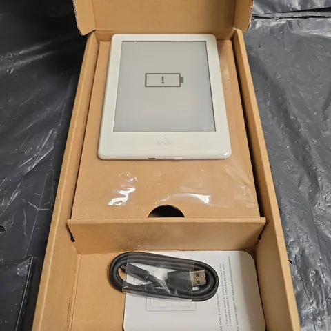 KINDLE 6-INCH E-READER (8TH GEN, 2016) WHITE