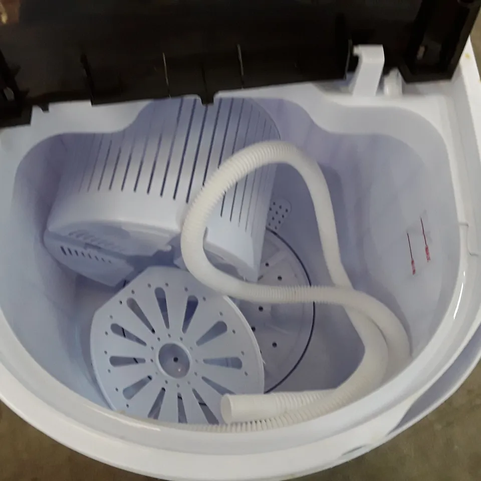 BOXED WASHING MACHINE 