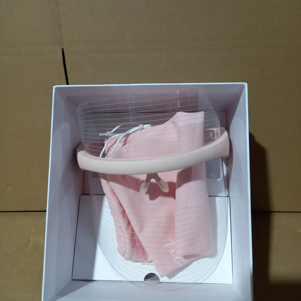 TILI ANTI-AGEING LED FACE MASK