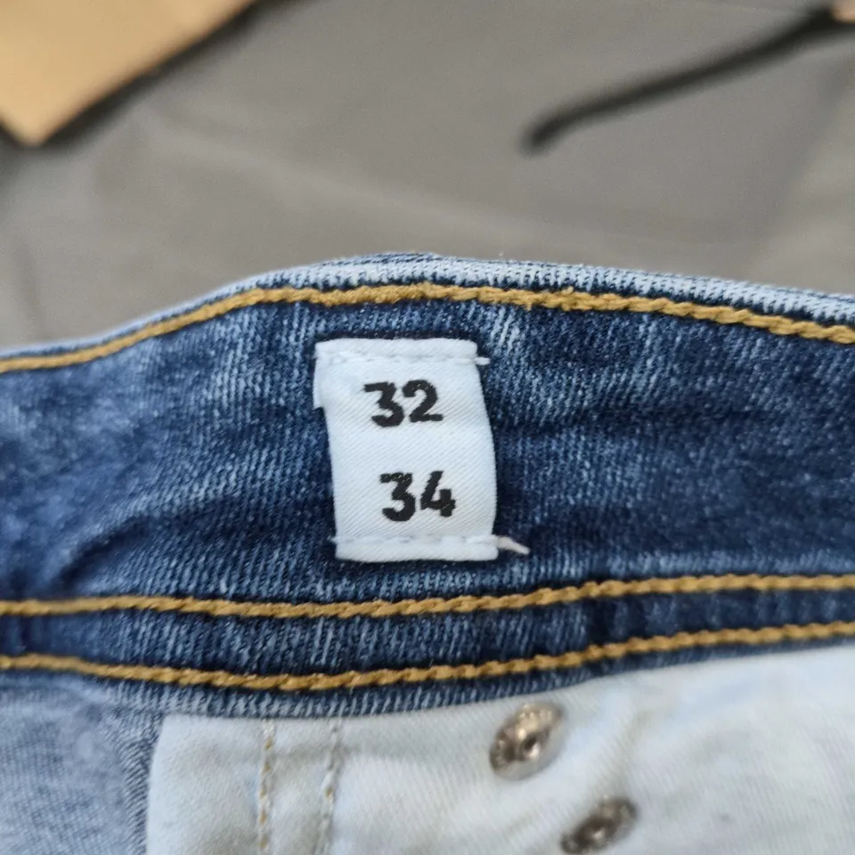 JACK & JONES JEANS INTELLIGENCE SKINNY JEANS – UK 32 (W32/L34) 