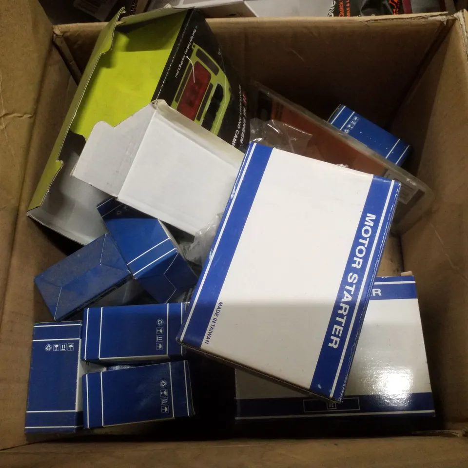 PALLET CONTAINING ASSORTED ELECTRICAL PRODUCTS INCLUDING MINI HI-FI SOUND SYSTEM, MOTOR STARTER, RECHARGEABLE SUPER BRIGHT LED SPOTLIGHT CAMPING LANTERN & PORTABLE DAB/FM RADIO WITH WIRELESS CONNECTIV