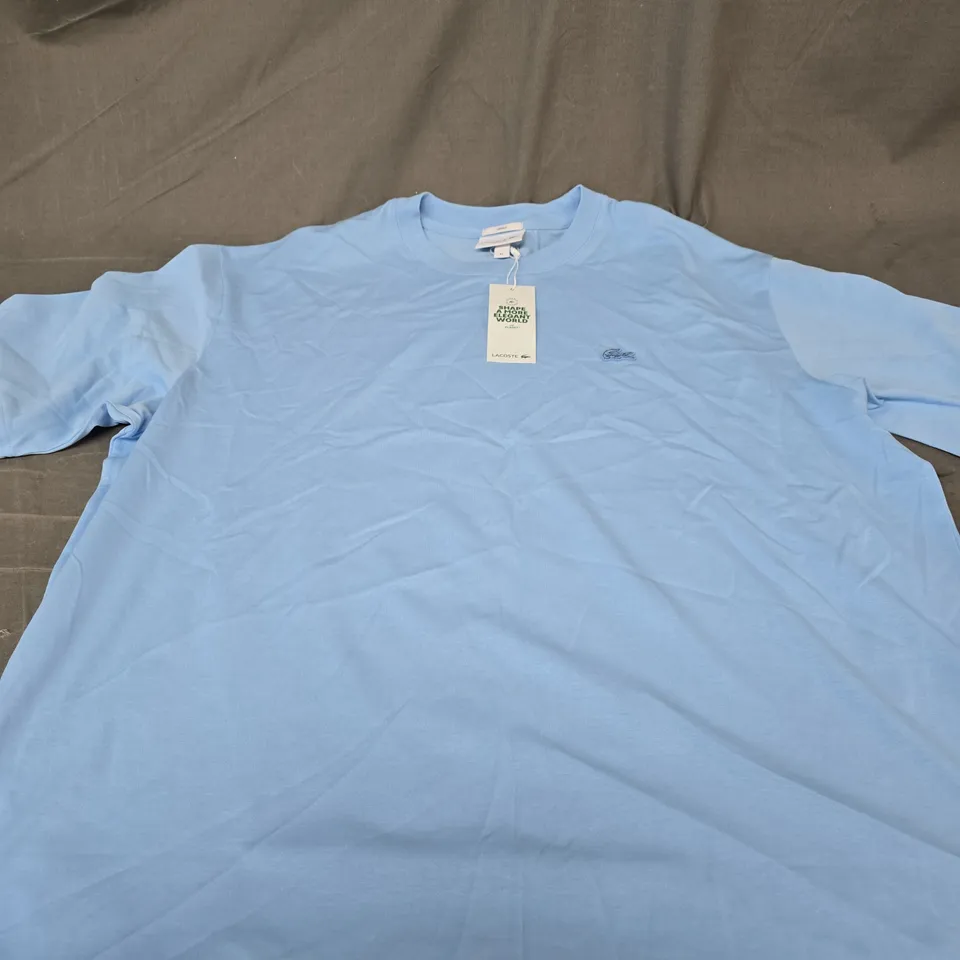 LACOSTE UNISEX LIGHT BLUE LOOSE FIT T-SHIRT – XL