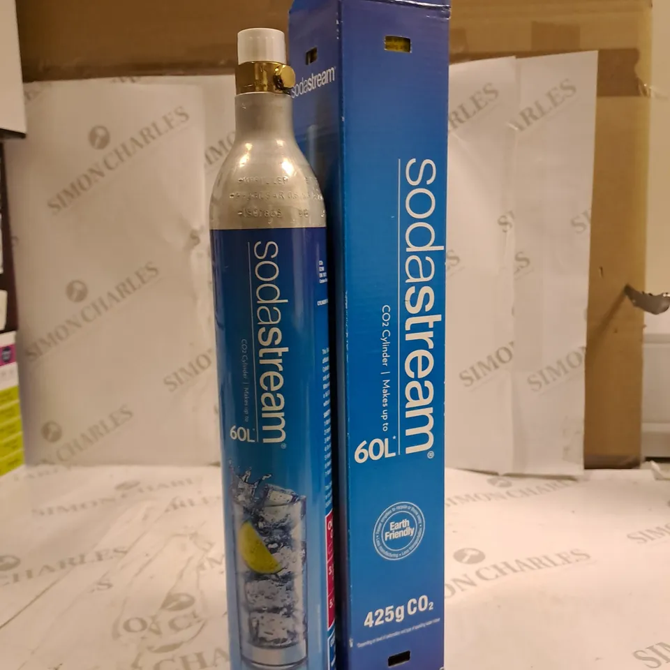 BOXED GAS CYLINDER FOR SODA STREAM