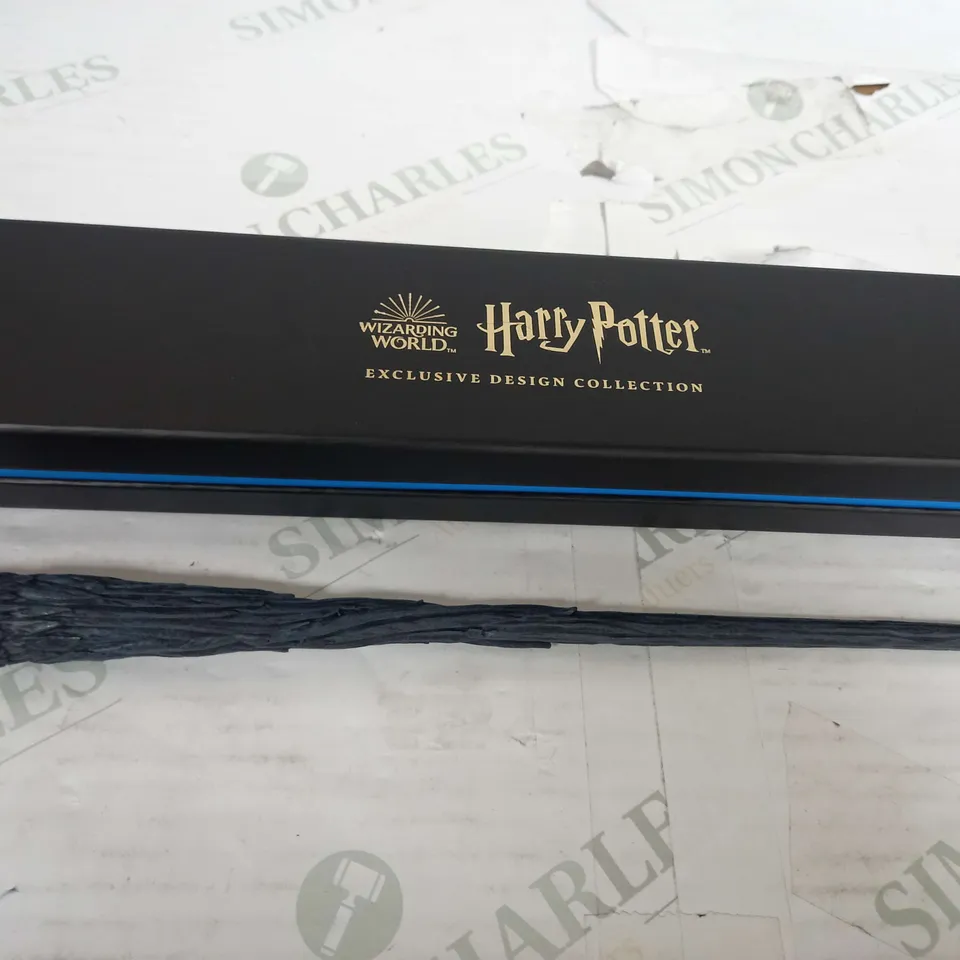 HARRY POTTER - EXCLUSIVE DESIGN COLLECTION - THE RAVENCLAW MASCOT WAND