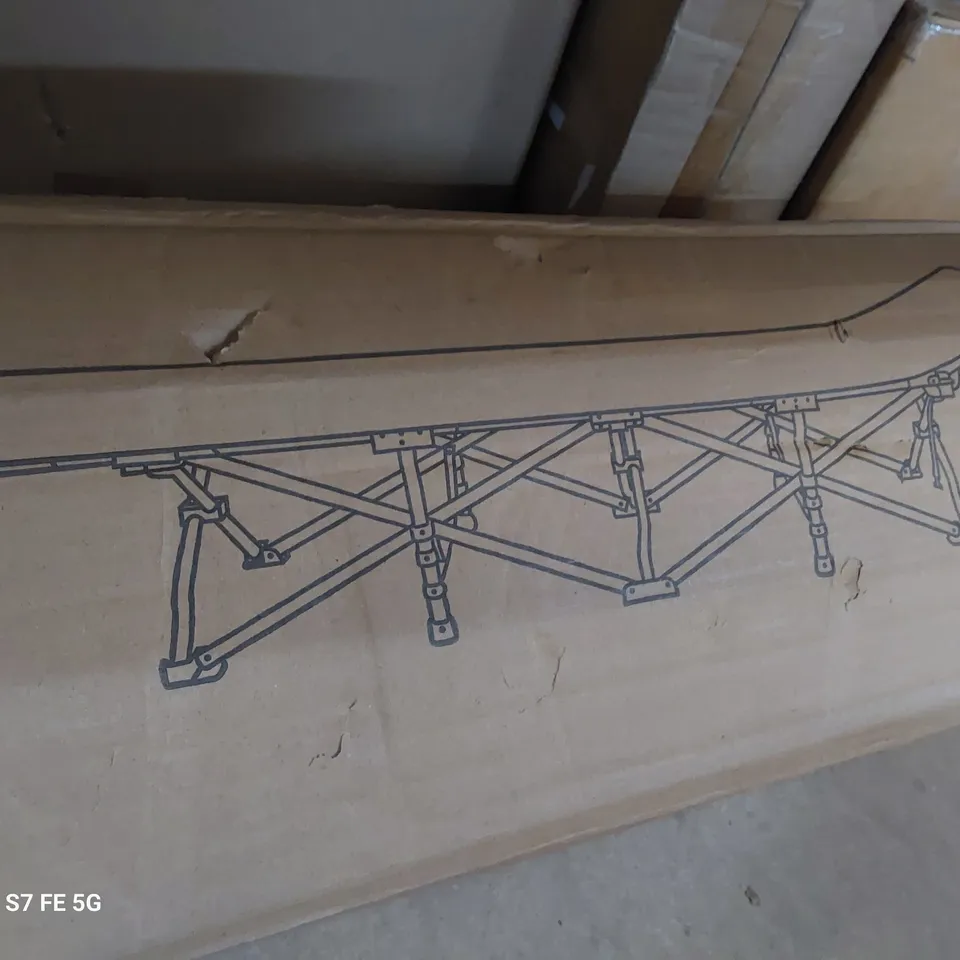 BOXED FOLDING SINGLE CAMPING BED