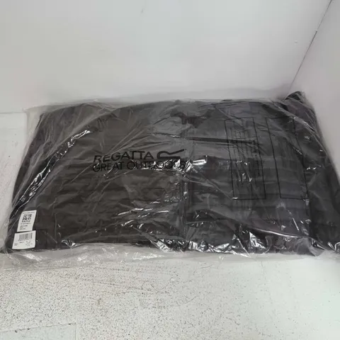 BAGGED REGATTA RIGAIN JACKET IN BLACK - UK 3XL