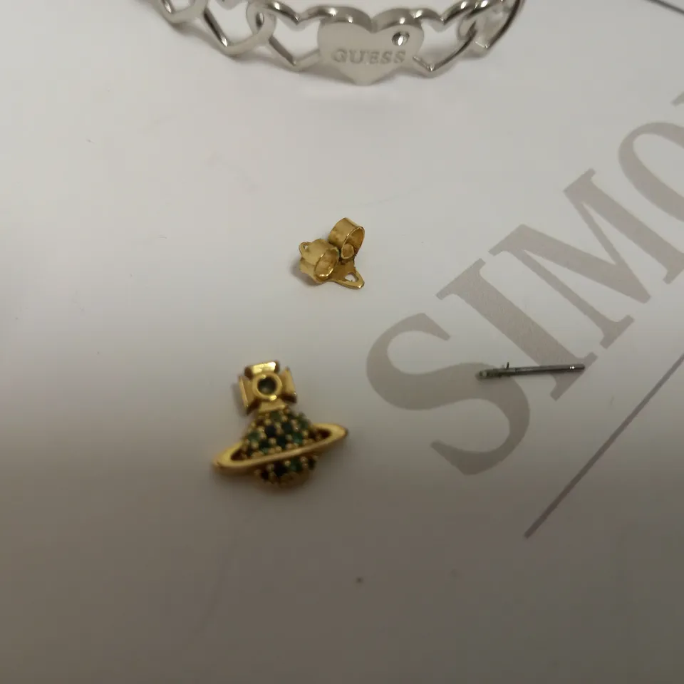 LOT OF 10 ASSORTED JEWELLERY ITEMS, TO INCLUDE TOMMY HILFIGER, OLIVIA BURTON, KATE SPADE, VIVIENNE WESTWOOD & GUESS RRP £520