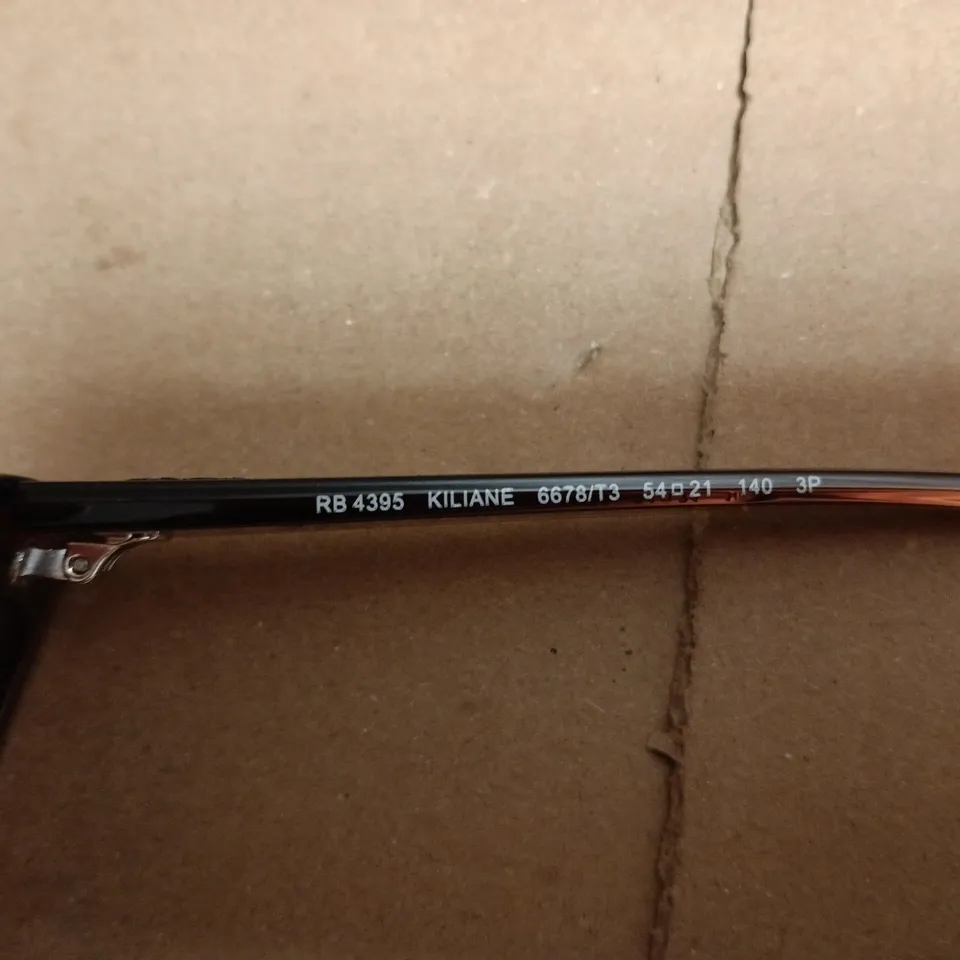 RAY-BAN RB4395 KILIANE SUNGLASSES – TORTOISHELL FRAME